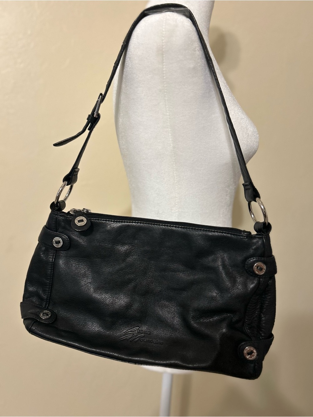 Black Leather Shoulder Bag with Ring Hardware